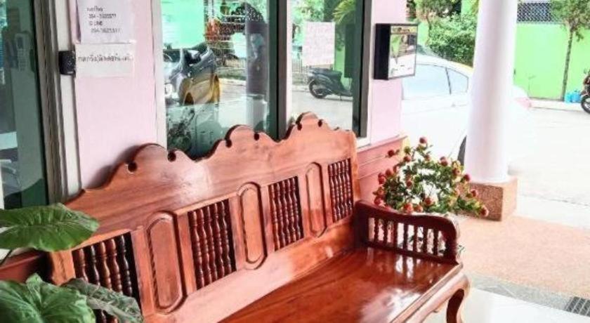 โอโย 75399 โชคทิพย์รัตน์ เพลซ Hotel อุดรธานี ภายนอก รูปภาพ
