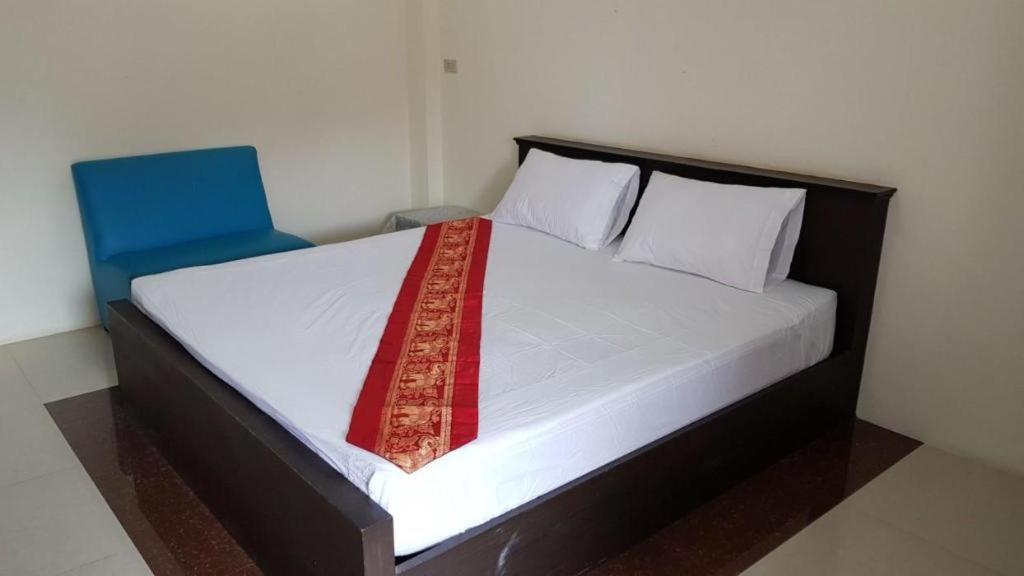 โอโย 75399 โชคทิพย์รัตน์ เพลซ Hotel อุดรธานี ภายนอก รูปภาพ